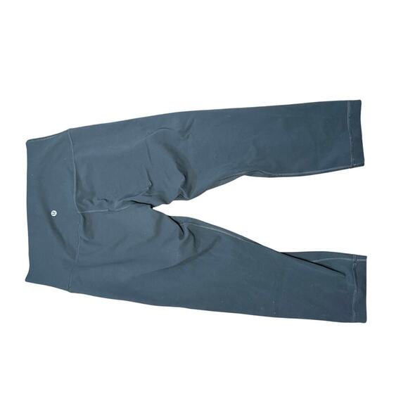 Lululemon Dark Gray Capri Leggings Sz 10 GS - Picture 4 of 4